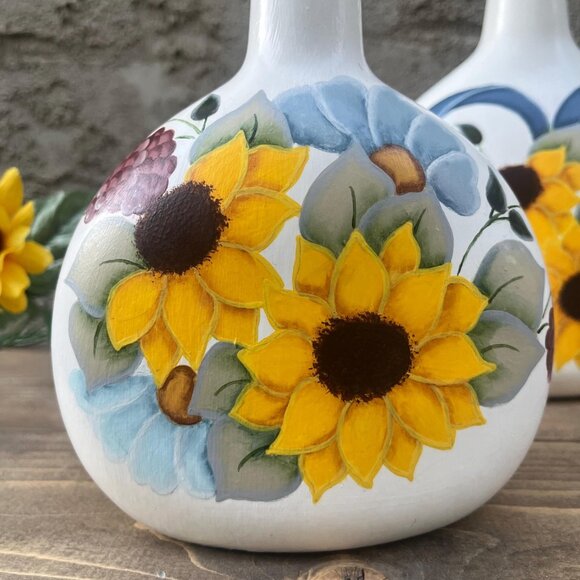 Vintage Hand Painted Sunflower Demijohn Vase Set - Picture 5 of 10